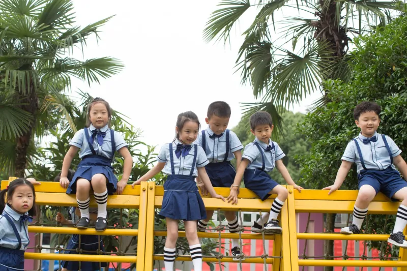 The Unsupervised Hour: When American Kids Governed Their Own Kingdoms