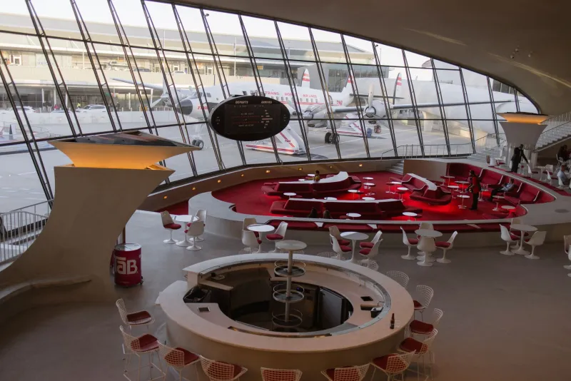 When Flying Was Theater: The Lost Ceremony of American Air Travel